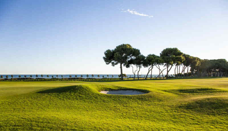 Sitges Golf Club with incredible views on the sea