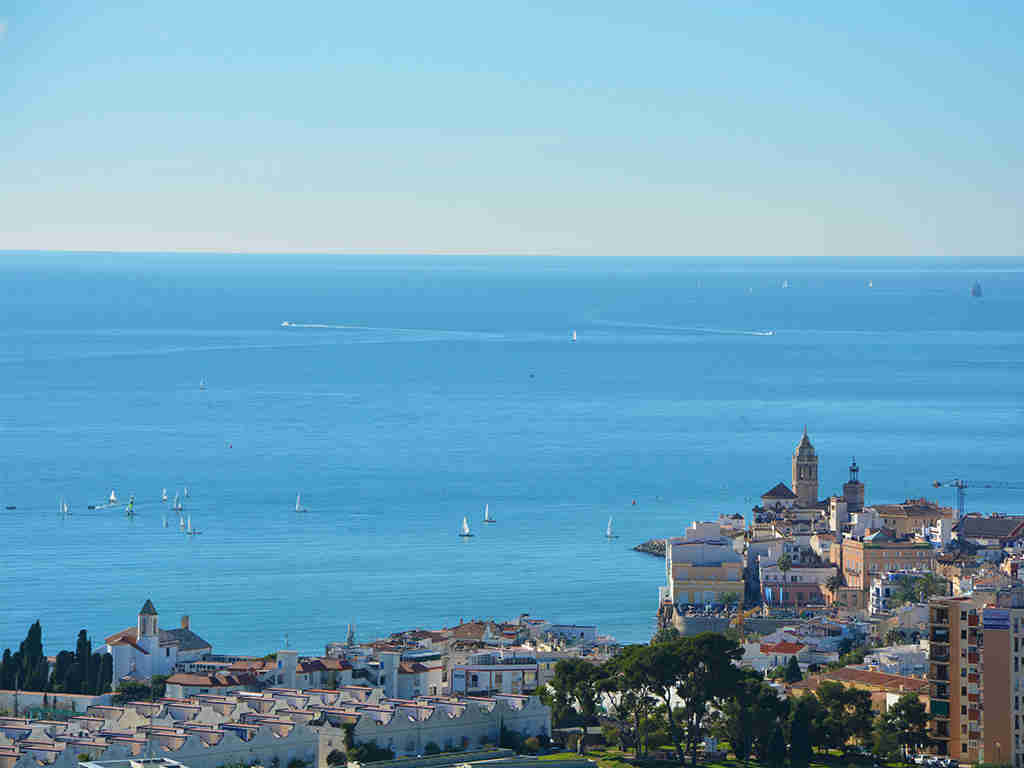 alquilar villas de lujo en Sitges